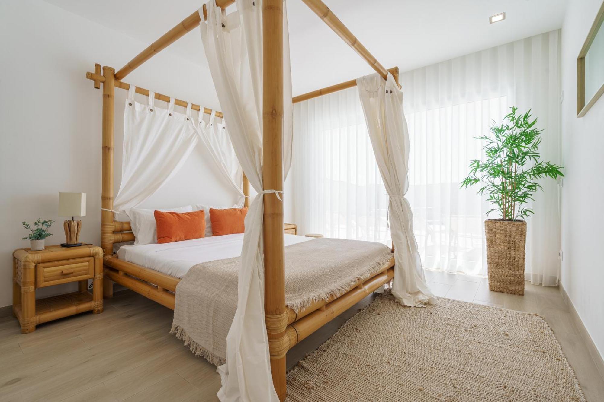 Beach Villa With Ocean View Лориньян Экстерьер фото
