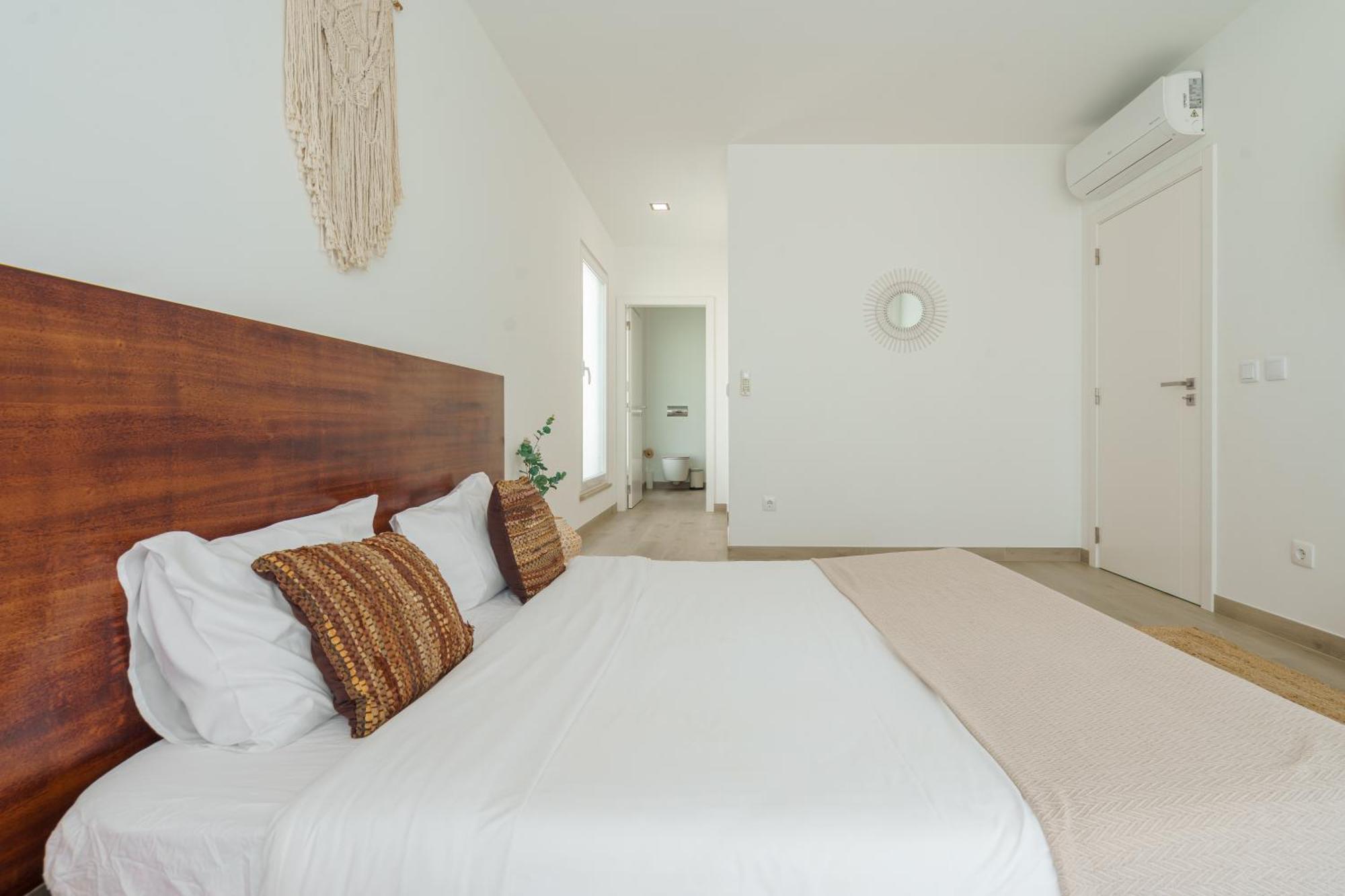 Beach Villa With Ocean View Лориньян Экстерьер фото