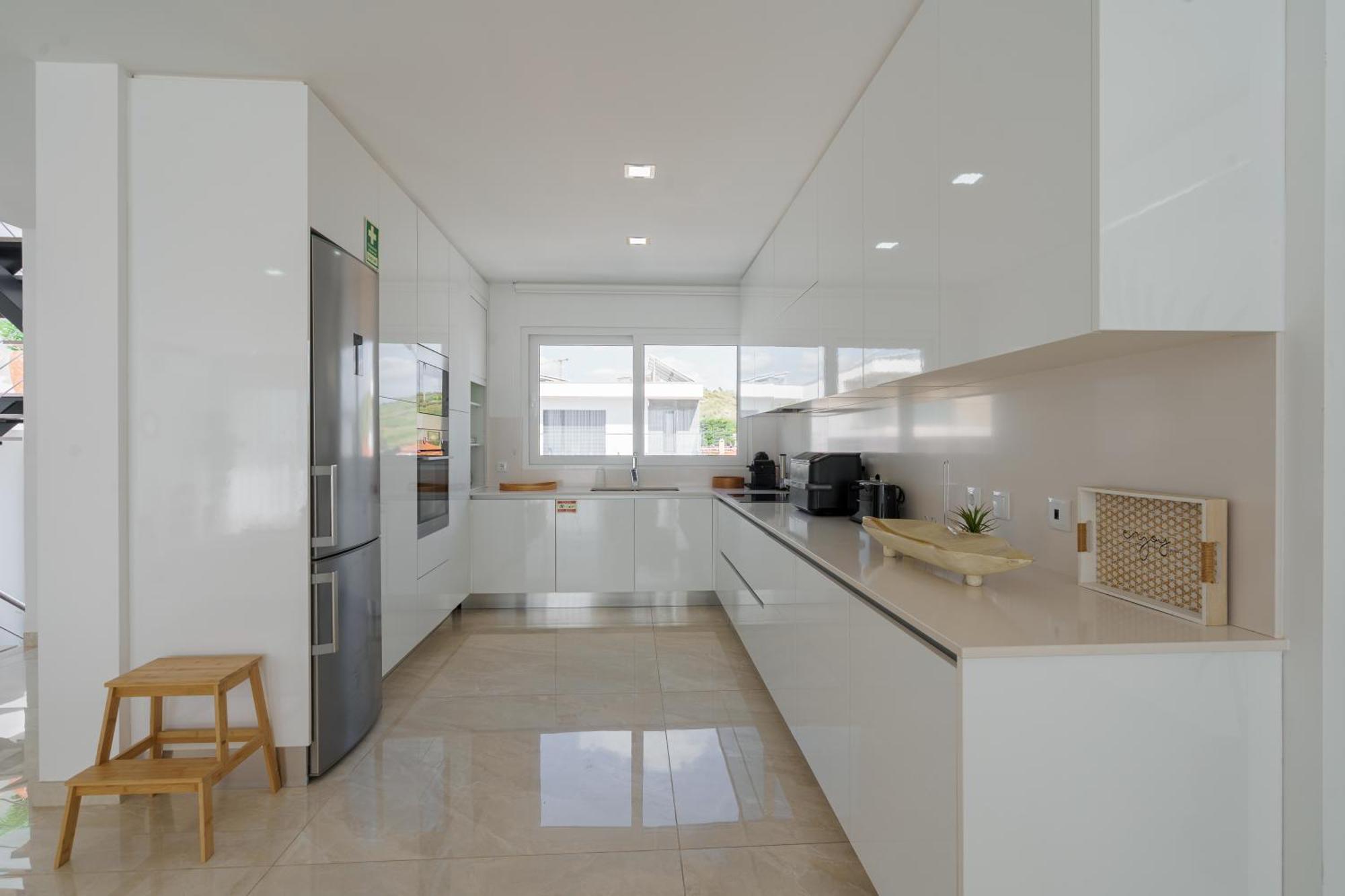 Beach Villa With Ocean View Лориньян Экстерьер фото
